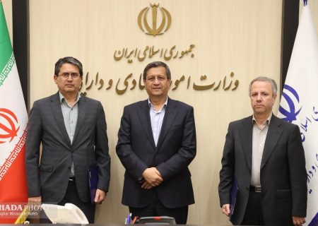 سازمان حسابرسی ضمن جذب و تربیت نیروی انسانی متخصص و متعهد، همواره بر اصول و ضوابط و استانداردهای حرفه، پایبند باشد