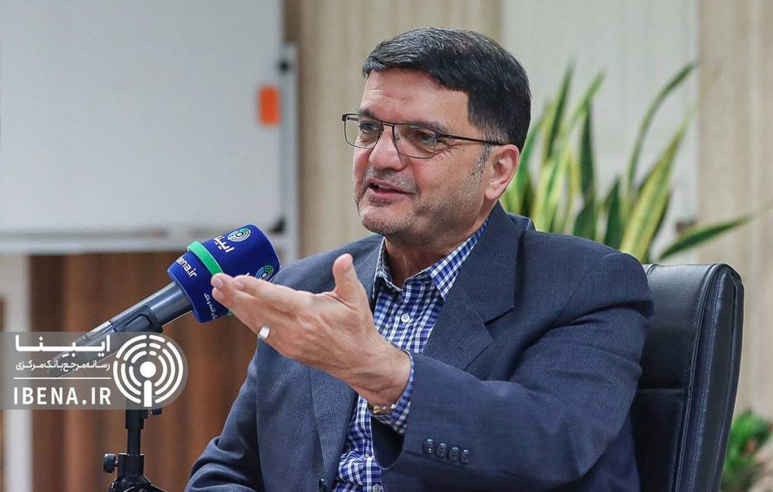 احتمال کاهش نرخ دلار بالاست/ افزایش قیمت اقتصادی نیست