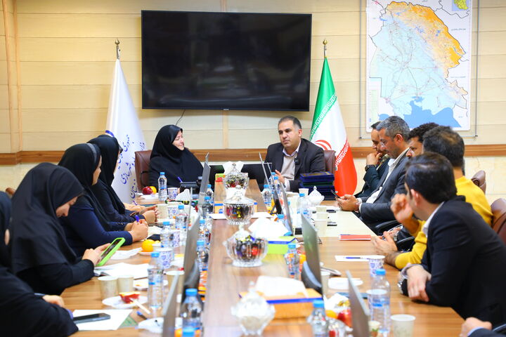 نشست مشترک شورای هماهنگی روابط عمومیهای وزارت راه و شهرسازی در خوزستان با حضور سرپرست مرکز ارتباطات و اطلاع رسانی وزارت راه برگزار شد