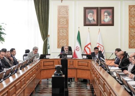 همگرایی شرکت های زیرمجموعه در جهت ارایه خدمات مورد نیاز مشتریان/ بکارگیری شیوه های نوین تامین مالی در راستای تحقق اهداف بانک مسکن