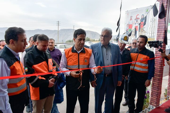 دیدار نوروزی مدیر کل راه و شهرسازی استان زنجان با کارکنان مجموعه و پاسخ به سوالات متقاضیان نهضت ملی مسکن