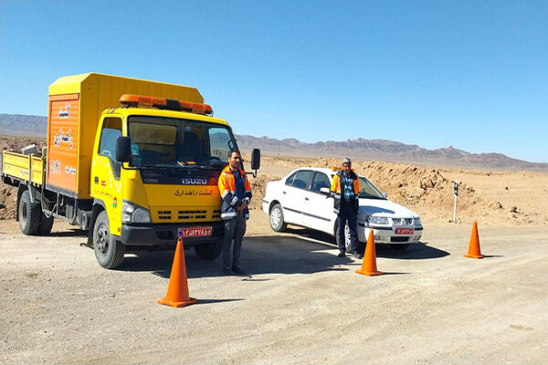خدمت‌رسانی ۱۸۸ راهدار در قالب ۲۰ تیم راهداری به مسافرین نوروزی در یزد