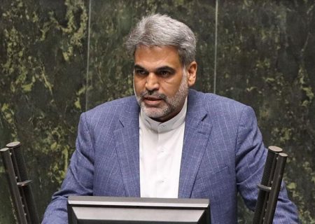 بازار سرمایه می‌تواند بن‌بست‌های نظام تامین مالی تولید را از میان بردارد/ برای تحقق شعار سرمایه‌گذاری برای تولید، باید بازار سرمایه بیش  از پیش تقویت شود