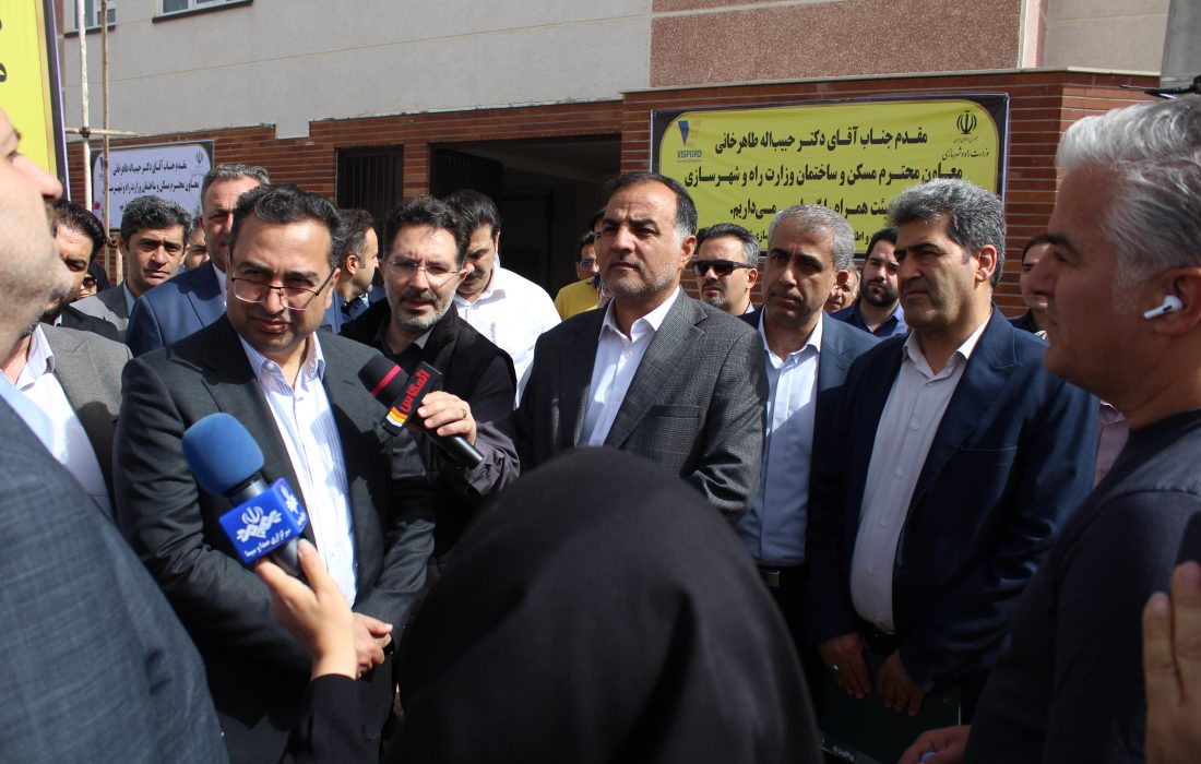 همراهی و تعامل وزارت راه و شهرسازی و بانک مسکن در طرح نهضت ملی مسکن/درخشش بانک مسکن در طرح نهضت ملی با راهبری وزارت راه و شهرسازی/بانک مسکن پرچمدار طرح نهضت ملی در استان قزوین