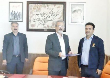 افتتاح اولین نیروگاه خورشیدی در استان چهارمحال و بختیاری توسط بانک مسکن/ قدردانی مدیر عامل شرکت توزیع نیروی برق استان چهارمحال و بختیاری از بانک مسکن