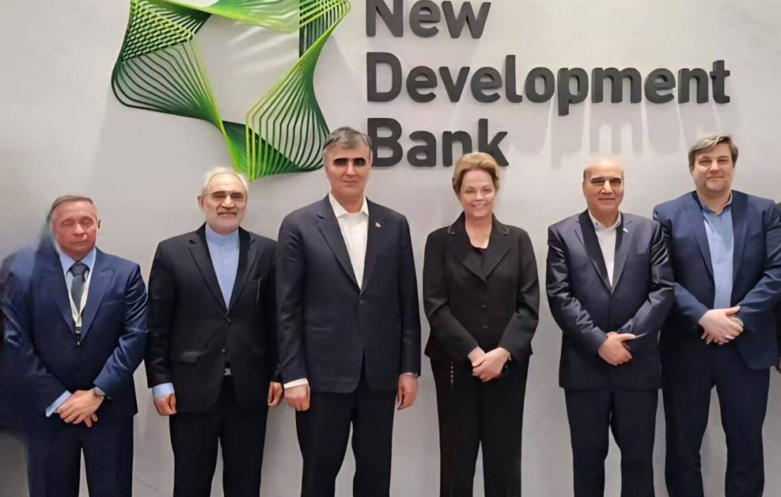 دیدار فرزین با رئیس بانک توسعه نوین بریکس در شانگهای/ اراده ایران برای عضویت در بانک توسعه نوین بریکس